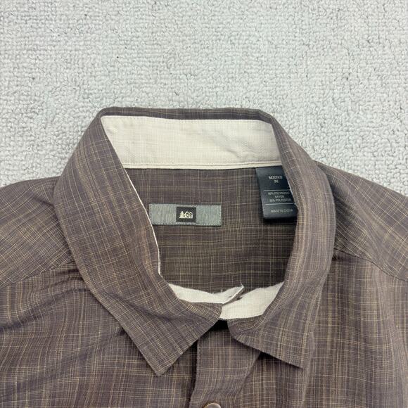 REI Button Up Shirt Mens Medium Brown Long Sleeve Polyester Preppy Outdoor Y2K - Picture 3 of 8
